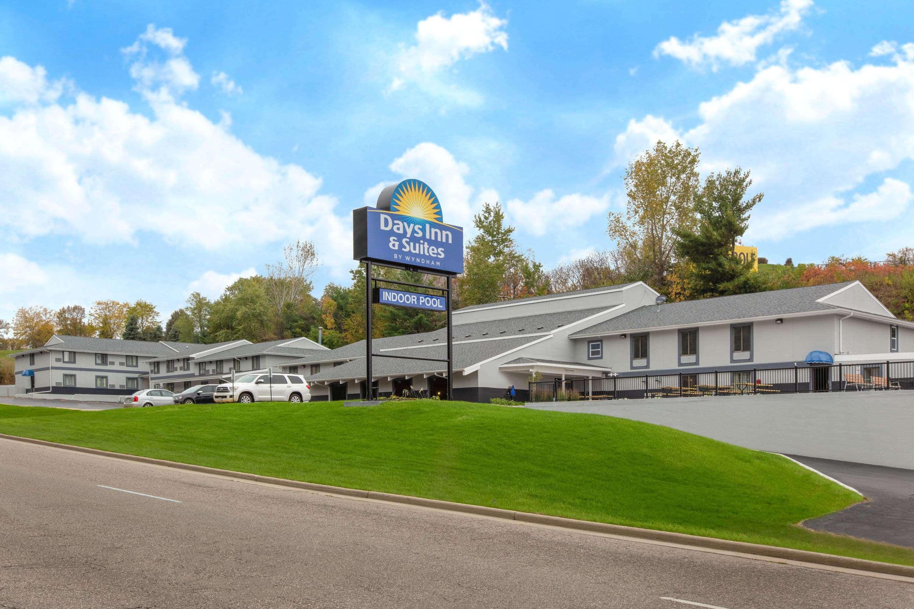 Days Inn & Suites By Wyndham Wisconsin Dells Exteriér fotografie