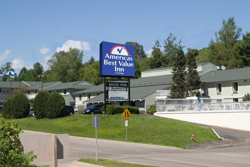 Days Inn & Suites By Wyndham Wisconsin Dells Exteriér fotografie