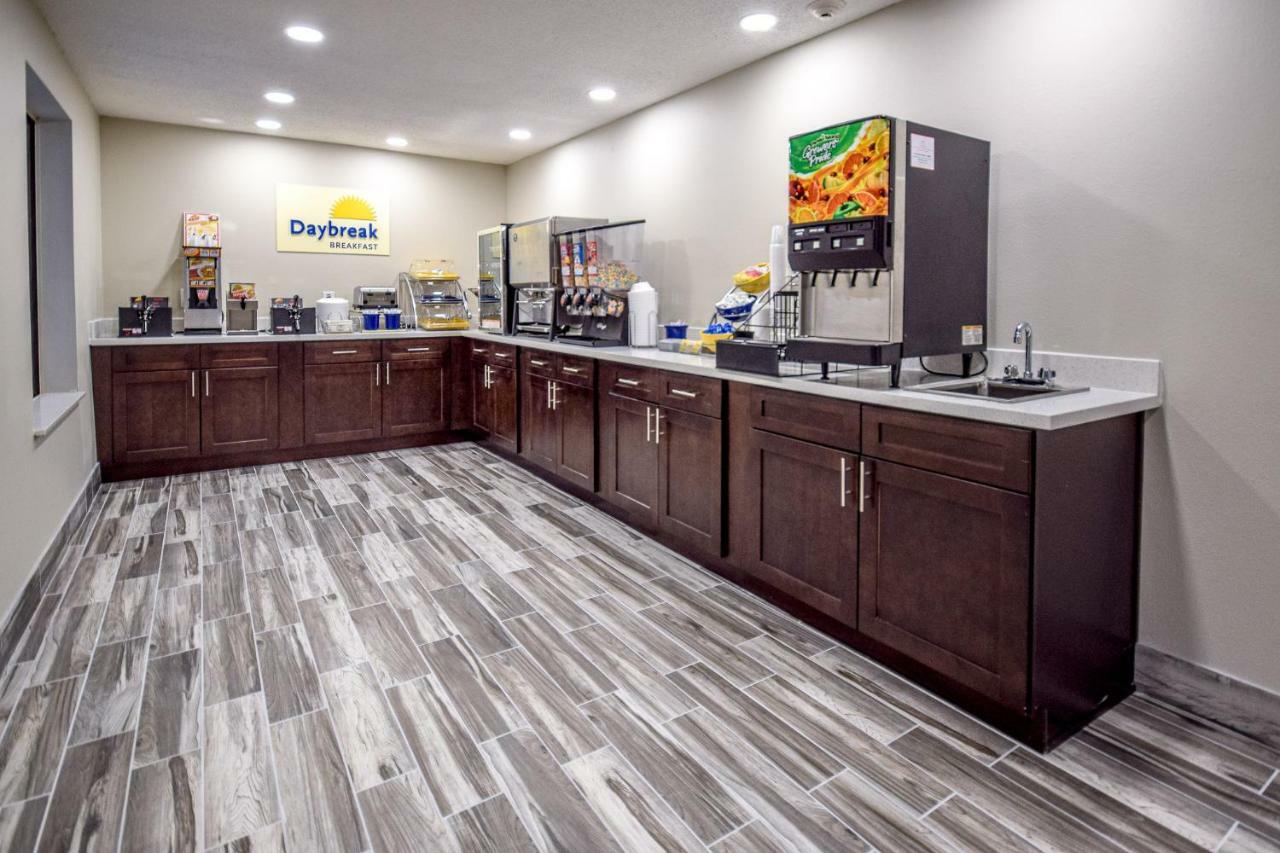 Days Inn & Suites By Wyndham Wisconsin Dells Exteriér fotografie
