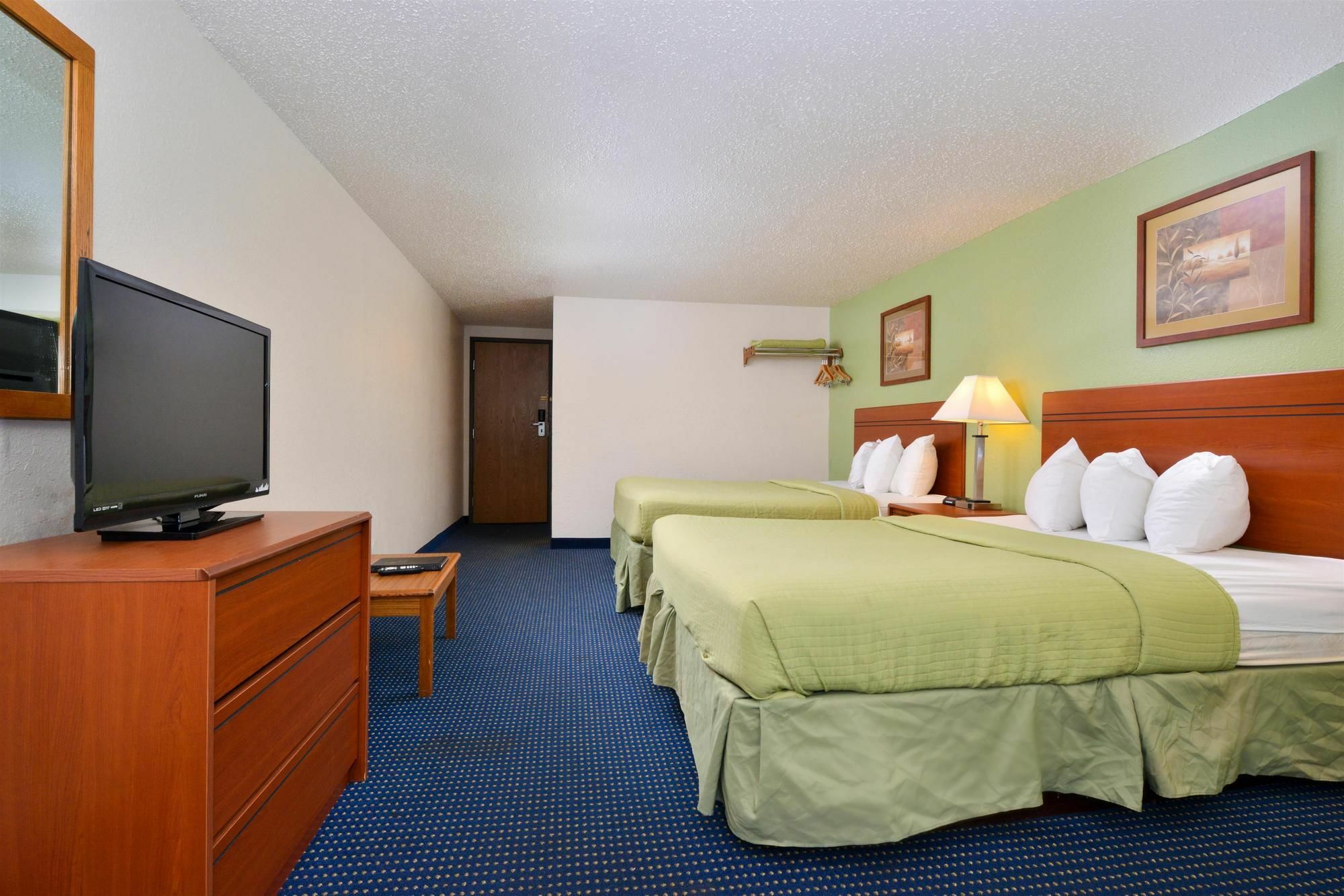 Days Inn & Suites By Wyndham Wisconsin Dells Exteriér fotografie