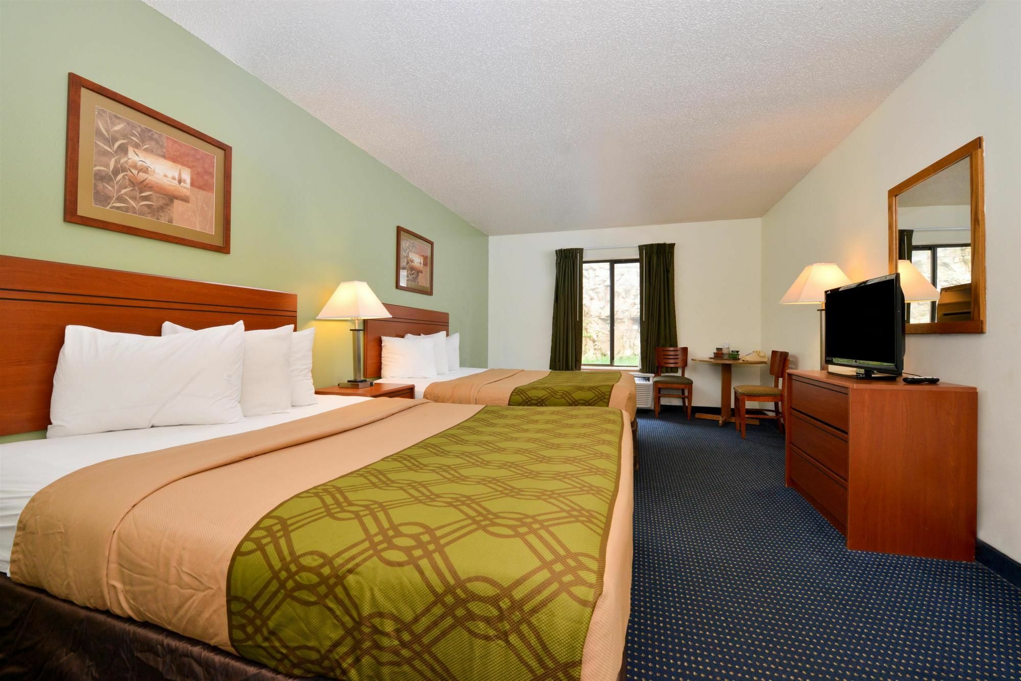 Days Inn & Suites By Wyndham Wisconsin Dells Exteriér fotografie